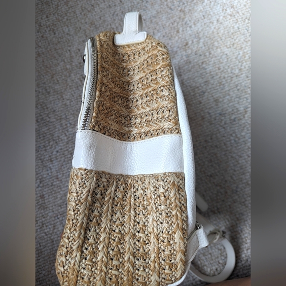 Steve Madden Studded Straw backpack - Picture 7 of 7